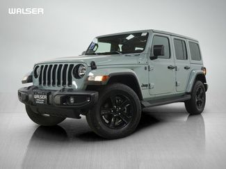 Used 2023 Jeep Wrangler Unlimited Sahara AWD/4WD video 1