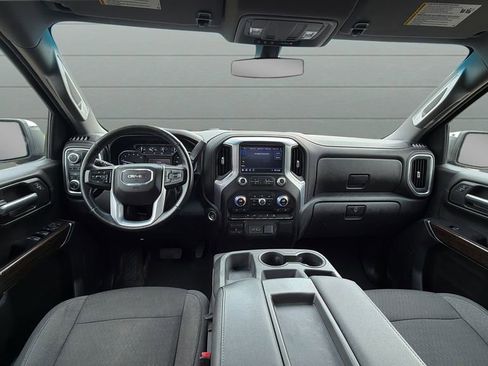 Used 2019 GMC Sierra 1500 SLE w/ SLE Value Package AWD/4WD image 9