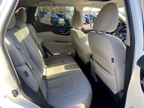 Used 2022 Nissan Rogue Sport SL w/ Premium Package image 19