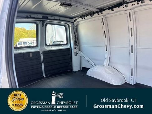 New 2026 Chevrolet Express 2500 w/ Driver Convenience Package RWD image 15