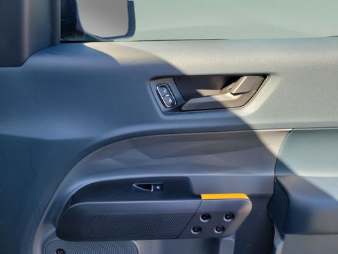 New 2025 Ford Maverick Tremor AWD/4WD image 31