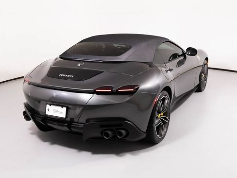 Used 2025 Ferrari Roma Spider RWD image 15