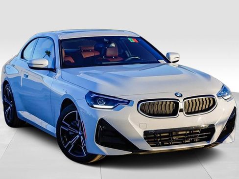 Used 2025 BMW 230i xDrive Coupe w/ M Sport Package image 2