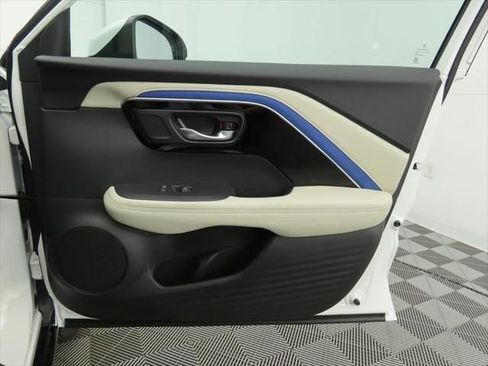 Used 2025 Acura ADX A-Spec image 26