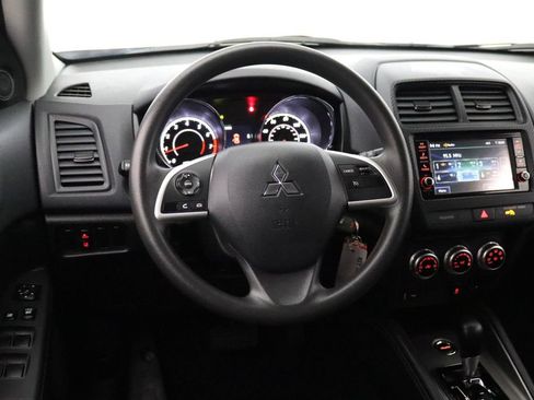 Used 2024 Mitsubishi Outlander Sport ES AWD/4WD image 16