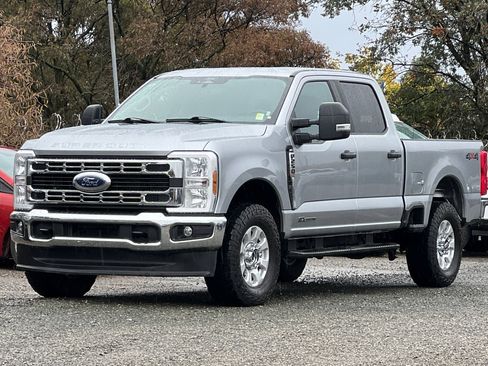 Certified 2024 Ford F250 XLT image 8