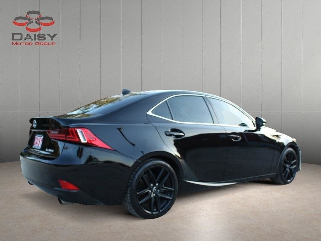 Used 2016 Lexus IS 200t w/ F Sport Package RWD image 5