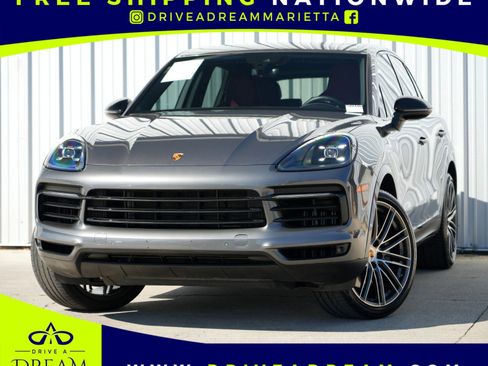 Used 2023 Porsche Cayenne image 1