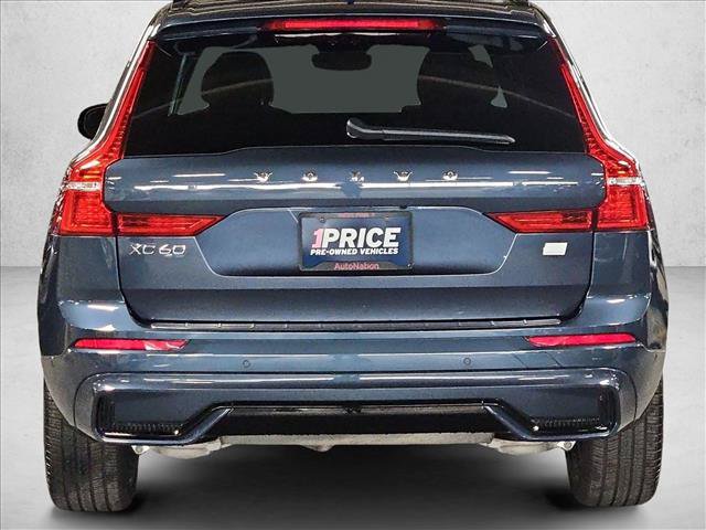 Used 2023 Volvo XC60 T8 Ultimate AWD/4WD image 7