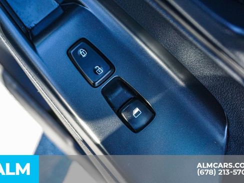 Used 2021 Hyundai Kona SE image 49