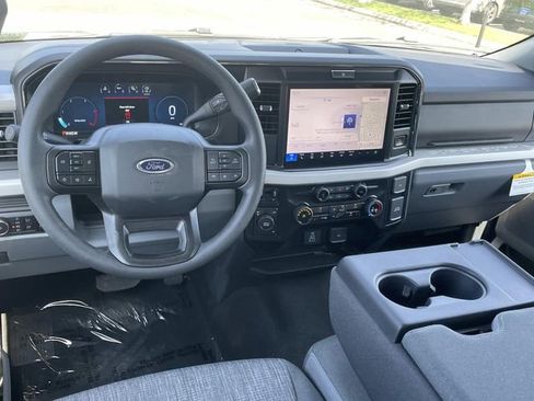 New 2026 Ford F250 XLT w/ XLT Premium Package AWD/4WD image 6