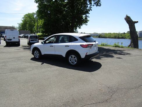 Used 2022 Ford Escape S AWD/4WD image 4