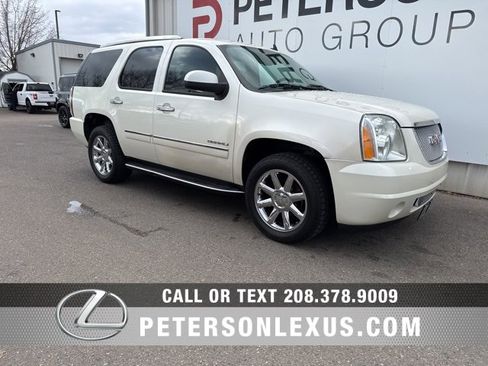 Used 2014 GMC Yukon Denali image 1