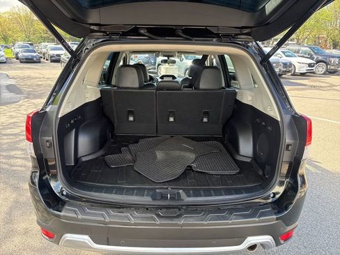 Used 2021 Subaru Forester Touring AWD/4WD image 28