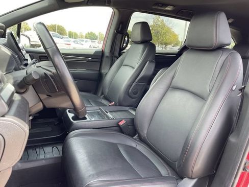 Used 2025 Honda Odyssey Sport-L image 25