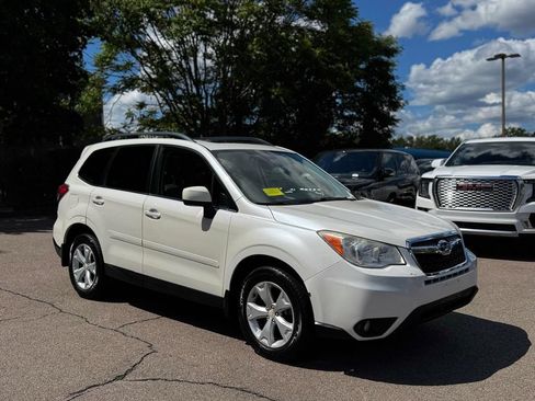Used 2015 Subaru Forester 2.5i Limited AWD/4WD image 8
