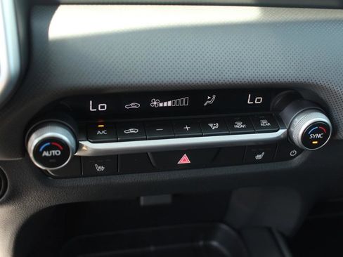 Certified 2025 MAZDA CX-50 AWD 2.5 S w/ Weather Package image 15