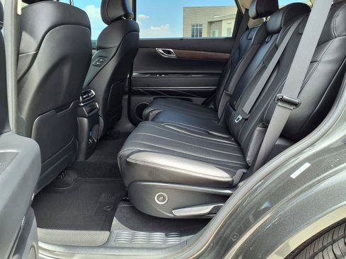 Certified 2026 Genesis GV80 2.5T Select AWD/4WD image 18