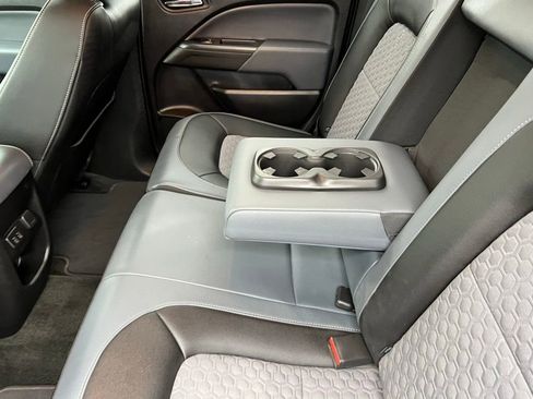 Used 2018 Chevrolet Colorado Z71 image 19