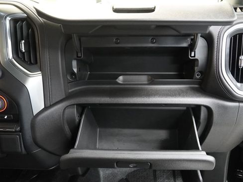 Certified 2022 Chevrolet Silverado 1500 RST w/ Redline Edition image 27