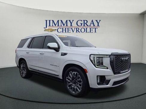 Used 2023 GMC Yukon Denali Ultimate image 1