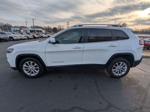 Used 2019 Jeep Cherokee Latitude w/ Popular Appearance Group image 4