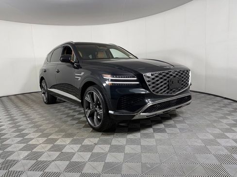Used 2025 Genesis GV80 3.5T Prestige AWD/4WD image 3