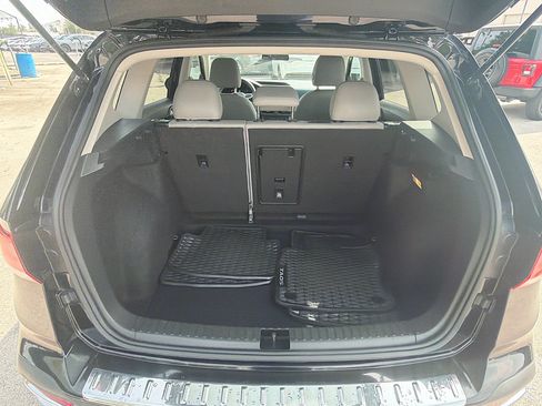 Used 2022 Volkswagen Taos SE FWD image 27