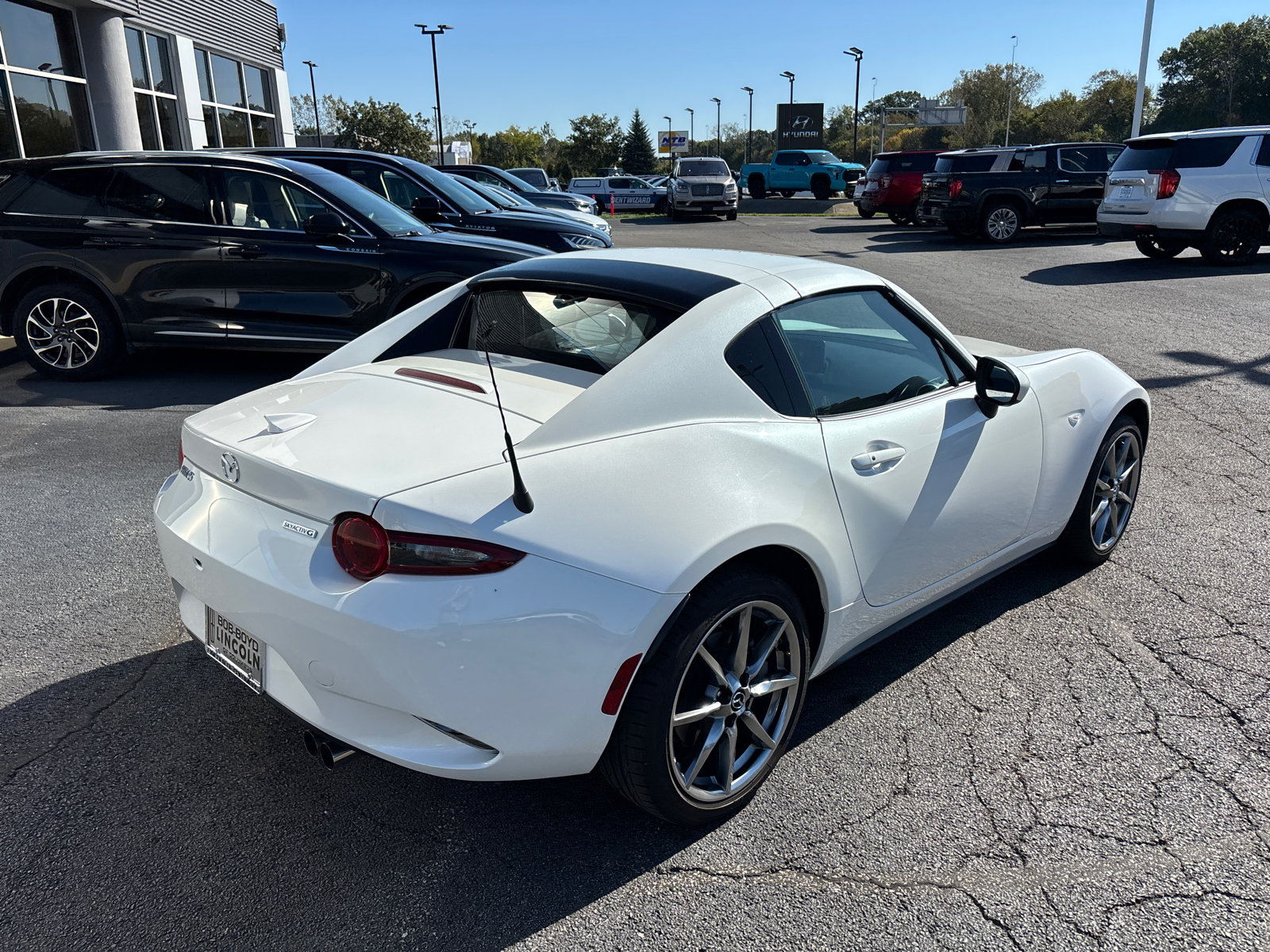Used 2022 MAZDA MX-5 Miata RF Grand Touring RWD image 7