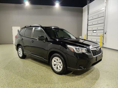 Used 2019 Subaru Forester w/ Alloy Wheel Package AWD/4WD image 1