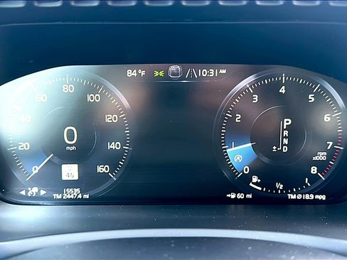 Used 2022 Volvo XC90 T5 Momentum w/ Protection Package Premier FWD image 28