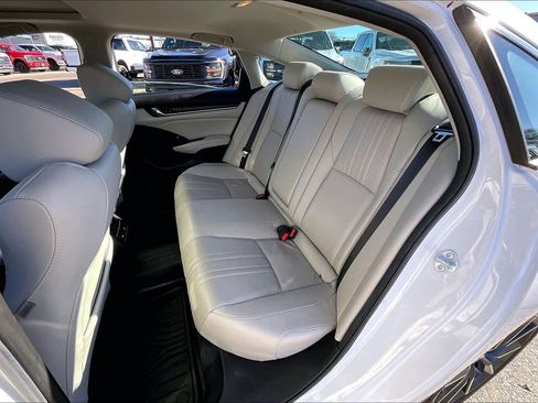 Used 2021 Honda Accord EX-L image 19