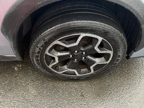 Used 2015 Subaru Crosstrek 2.0i Premium image 15