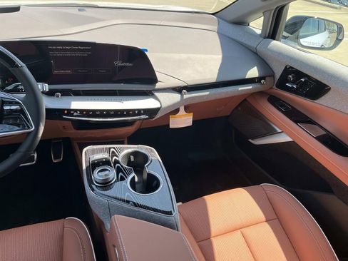 New 2026 Cadillac Optiq Sport 2 AWD/4WD image 15