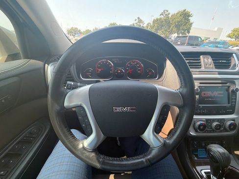 Used 2017 GMC Acadia Limited SLT FWD image 13