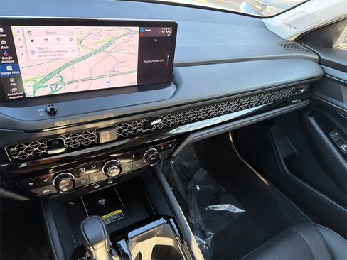 Used 2023 Honda Accord Touring image 24