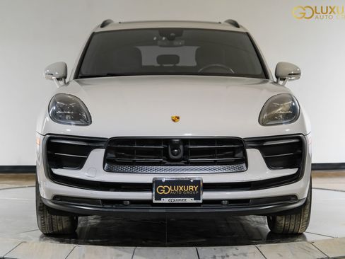 Used 2023 Porsche Macan AWD/4WD image 7