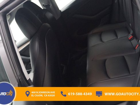 Used 2021 Tesla Model 3 Long Range image 14
