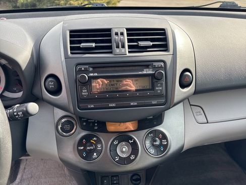 Used 2012 Toyota RAV4 Limited w/ Premium Plus Value Pkg image 28