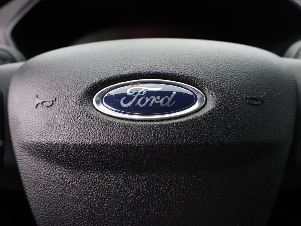 Certified 2025 Ford Escape ST-Line AWD/4WD image 26