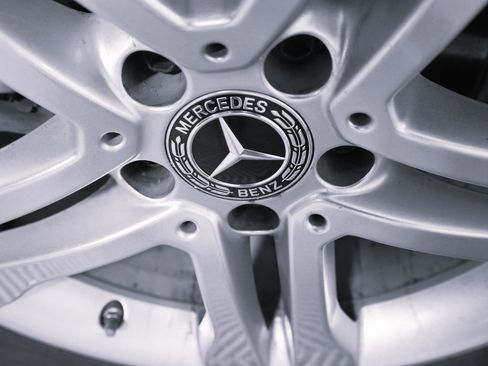 Used 2019 Mercedes-Benz GLA 250 GLA 250 image 8