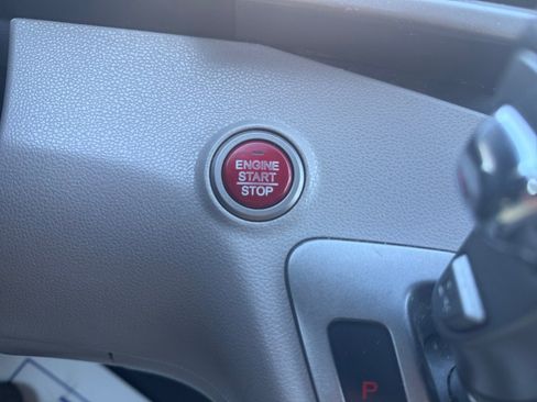 Used 2016 Honda Odyssey EX-L image 24