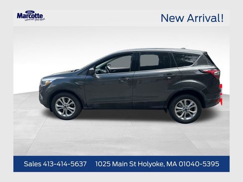 Used 2017 Ford Escape SE AWD/4WD image 1