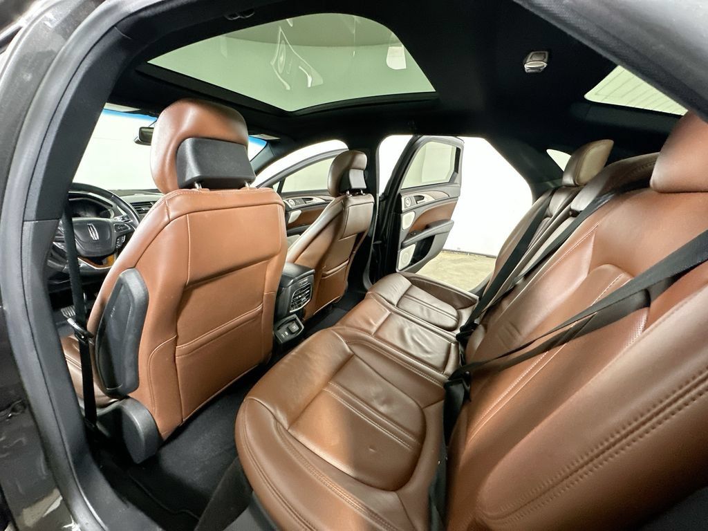 Used 2019 Lincoln MKZ Reserve w/ Luxury Package FWD image 15