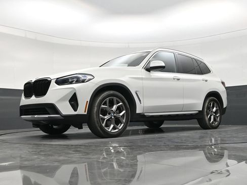 Used 2024 BMW X3 sDrive30i w/ Convenience Package w/ZPA RWD image 20