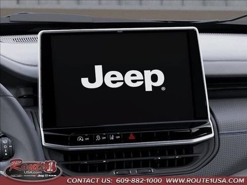 New 2026 Jeep Compass Latitude AWD/4WD image 19