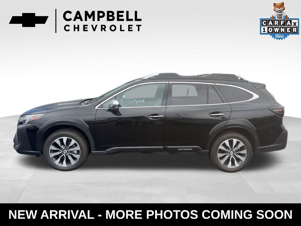 Used 2023 Subaru Outback Touring AWD/4WD image 2