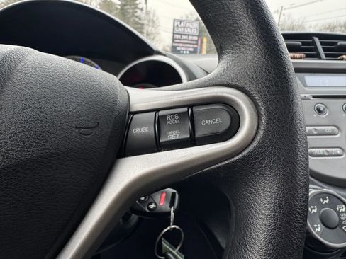 Used 2013 Honda Fit Hatchback 4D image 18