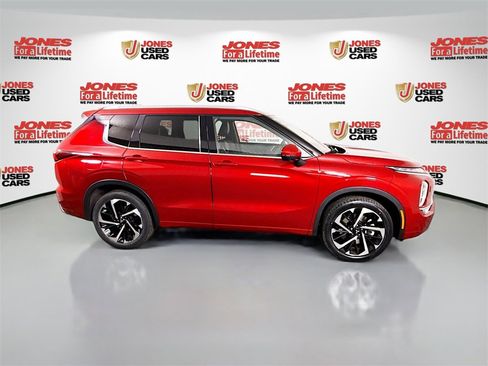 Used 2022 Mitsubishi Outlander SEL image 17