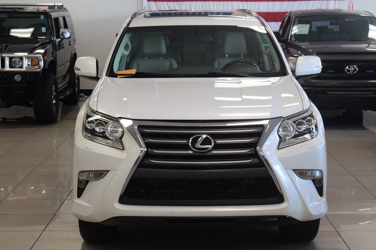 Used 2014 Lexus GX 460 w/ Premium Package AWD/4WD image 2